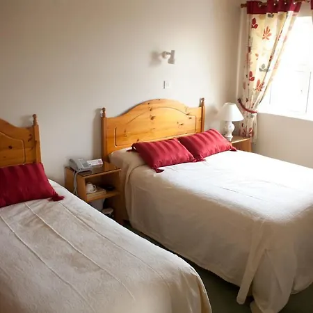 Grovemount House Guest house Ennistimon