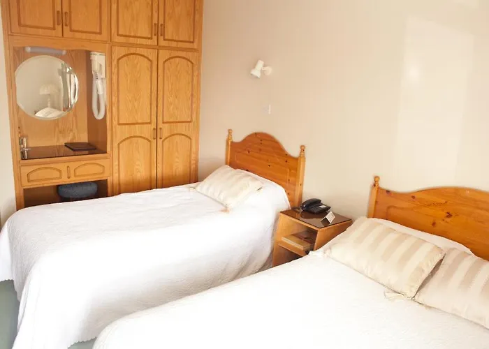 Grovemount House Konukevi